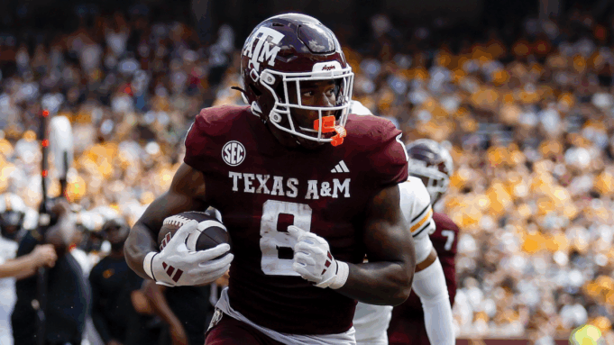 Texas A & M rb Le'Veon Moss verhaft

