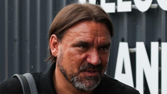 Wenn sich die Mittelfeldbewegung bildet, wird der Transfer leise voranschreiten

